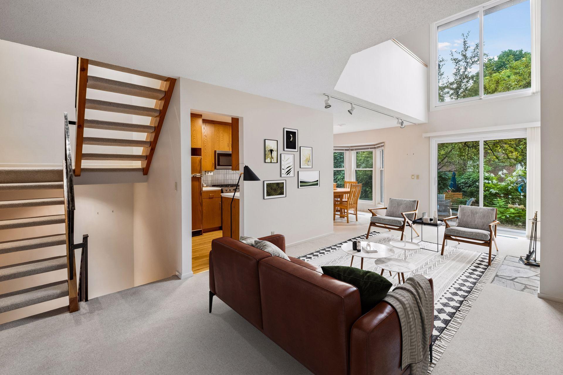 View of Residential at 1926 Dupont Avenue, Minneapolis MN 55403, Minneapolis (2 of 28) - Mike Wilen | Minnesota Team Real Estate