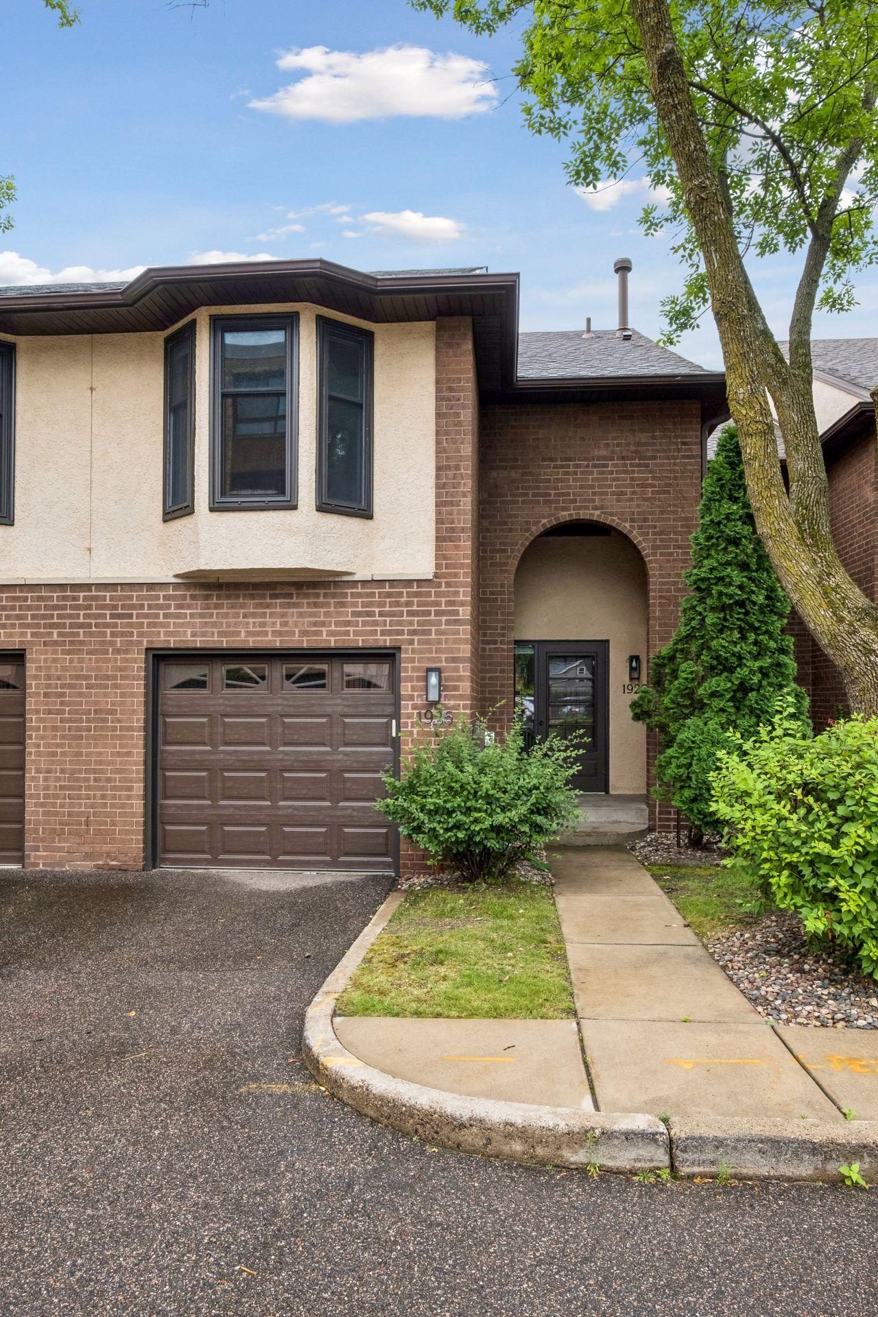 View of Residential at 1926 Dupont Avenue, Minneapolis MN 55403, Minneapolis - Mike Wilen | Minnesota Team Real Estate