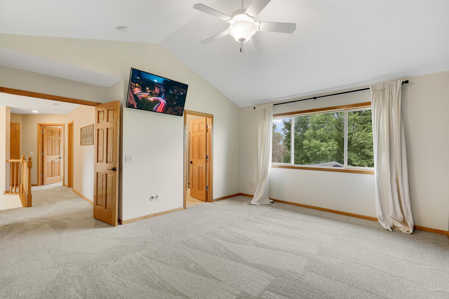 View of Residential at 9082 Glenborough Drive, Elko New Market MN 55020, Elko New Market (24 of 40) - Mike Wilen | Minnesota Team Real Estate
