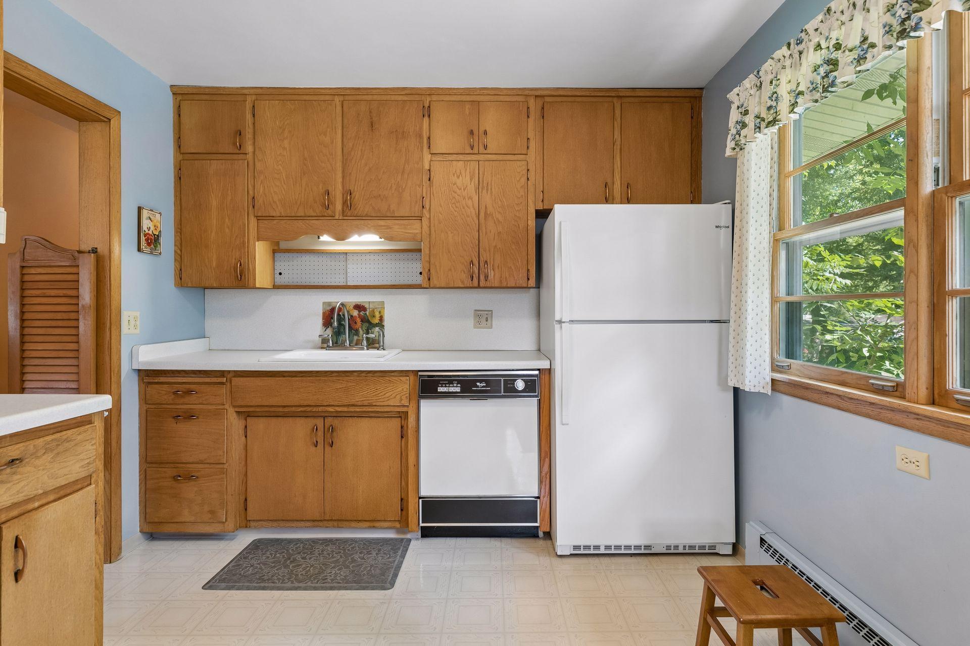 View of Residential at 4194 Bellaire Avenue, White Bear Twp MN 55110, White Bear Twp (13 of 34) - Mike Wilen | Minnesota Team Real Estate