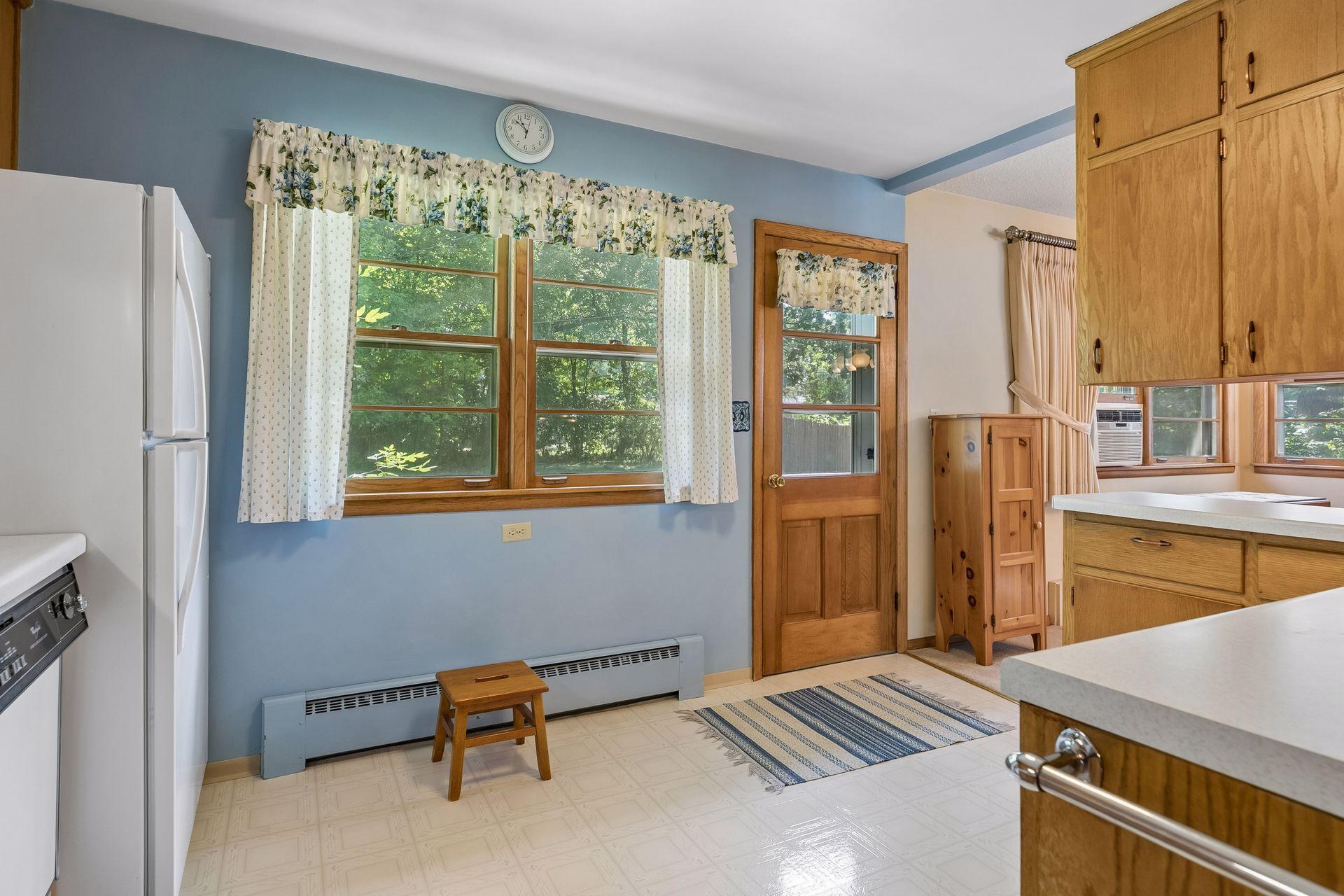 View of Residential at 4194 Bellaire Avenue, White Bear Twp MN 55110, White Bear Twp (12 of 34) - Mike Wilen | Minnesota Team Real Estate