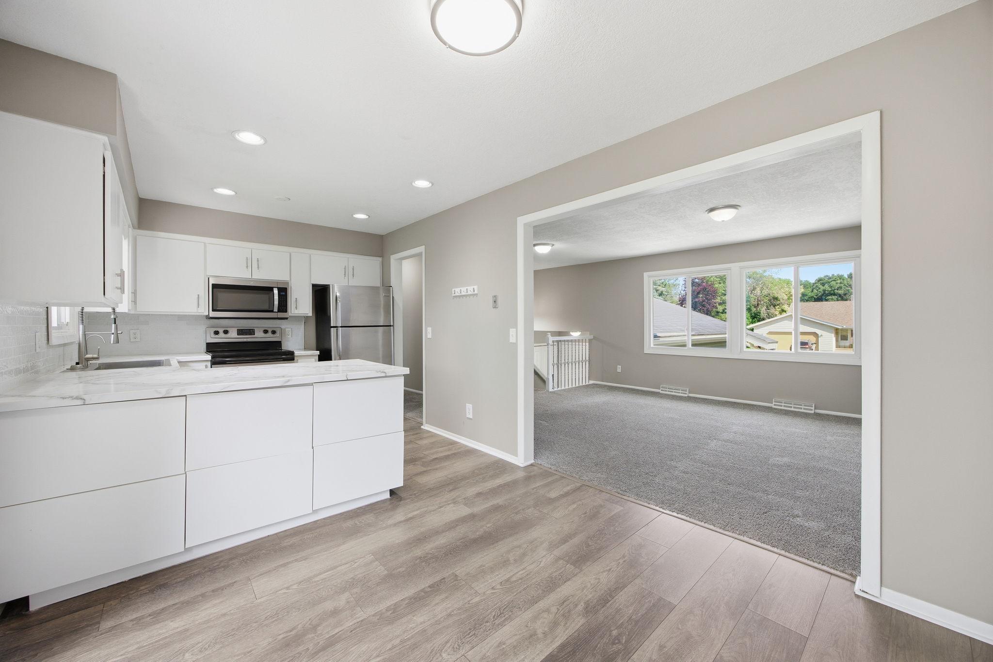 View of Residential at 3360 117th Avenue, Coon Rapids MN 55433, Coon Rapids (14 of 24) - Mike Wilen | Minnesota Team Real Estate