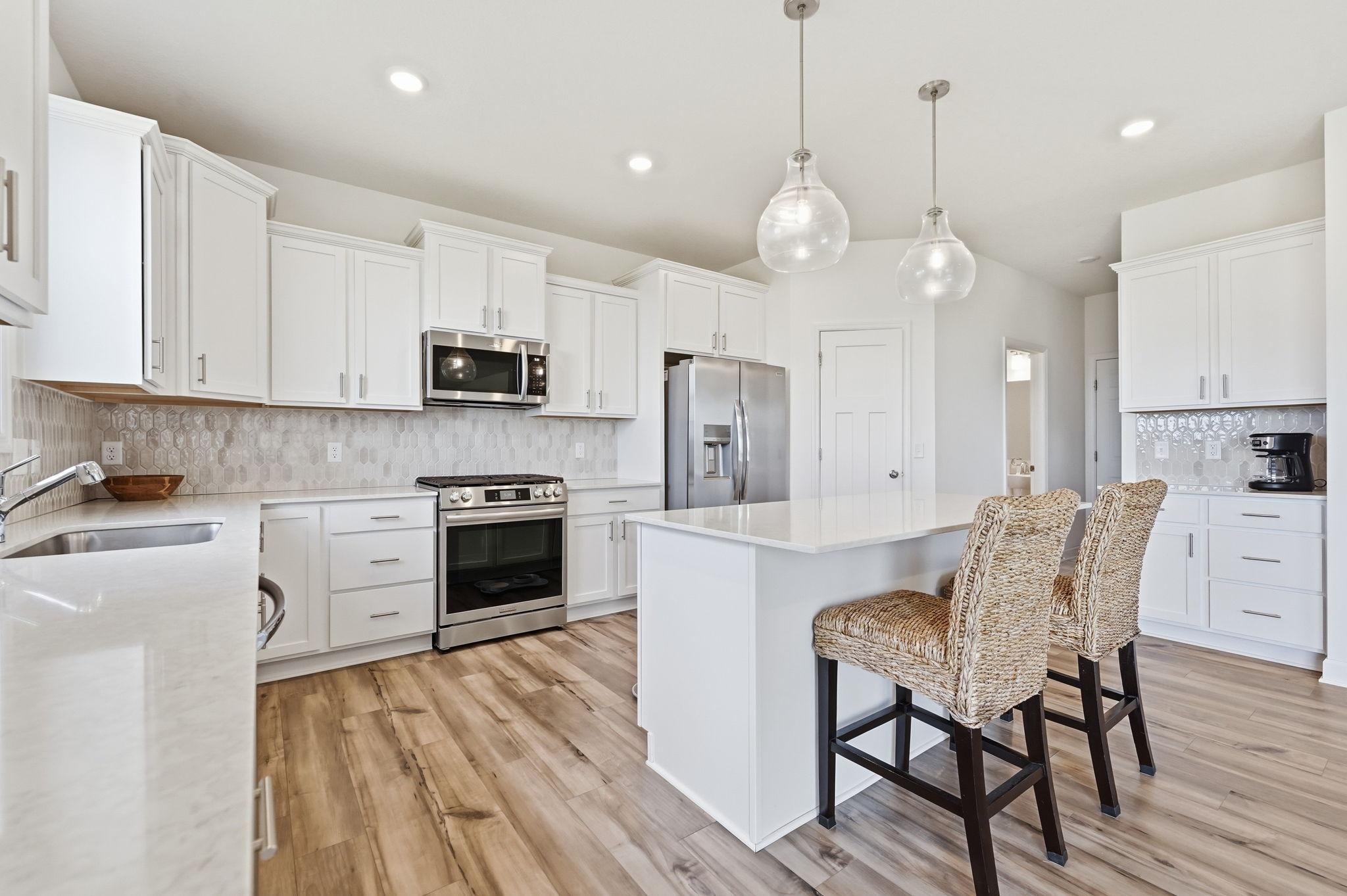 View of Residential at 8807 Periwinkle Boulevard, Woodbury MN 55129, Woodbury (6 of 25) - Mike Wilen | Minnesota Team Real Estate