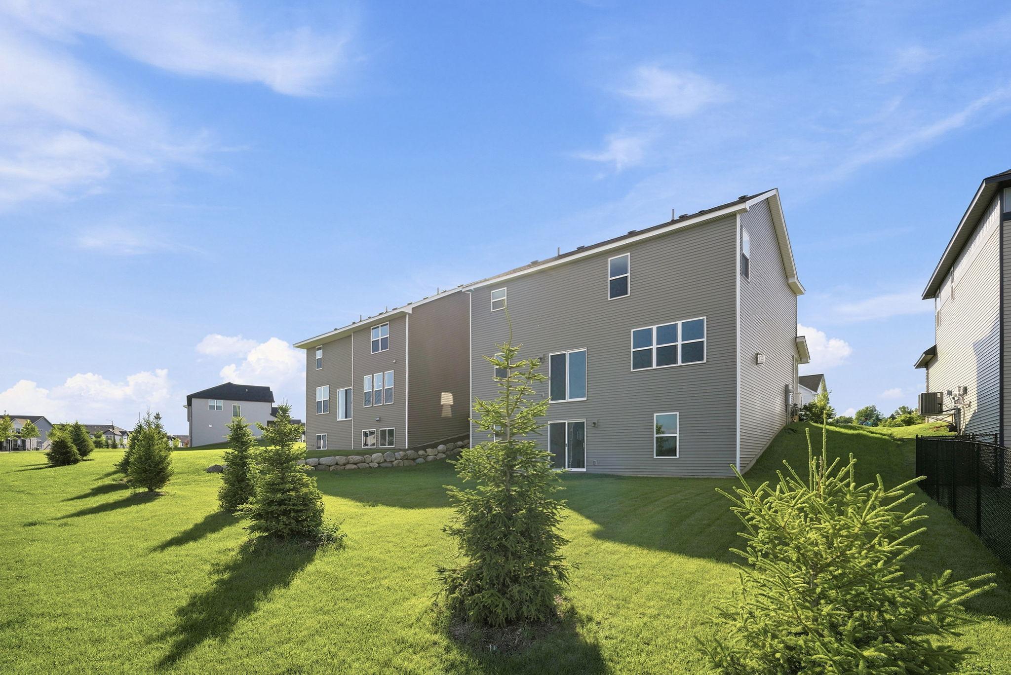 View of Residential at 8807 Periwinkle Boulevard, Woodbury MN 55129, Woodbury (23 of 25) - Mike Wilen | Minnesota Team Real Estate
