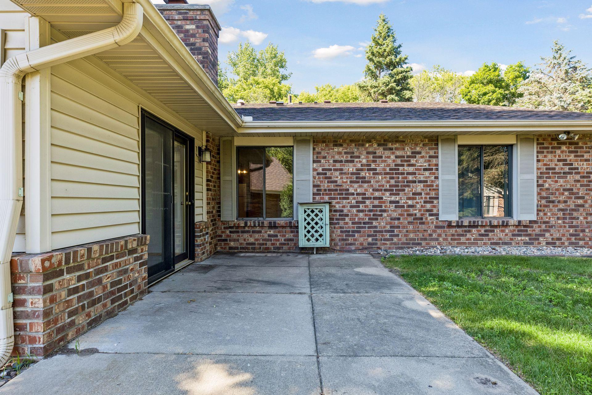 View of Residential at 4515 Redwood Circle, Minnetonka MN 55345, Minnetonka (19 of 22) - Mike Wilen | Minnesota Team Real Estate