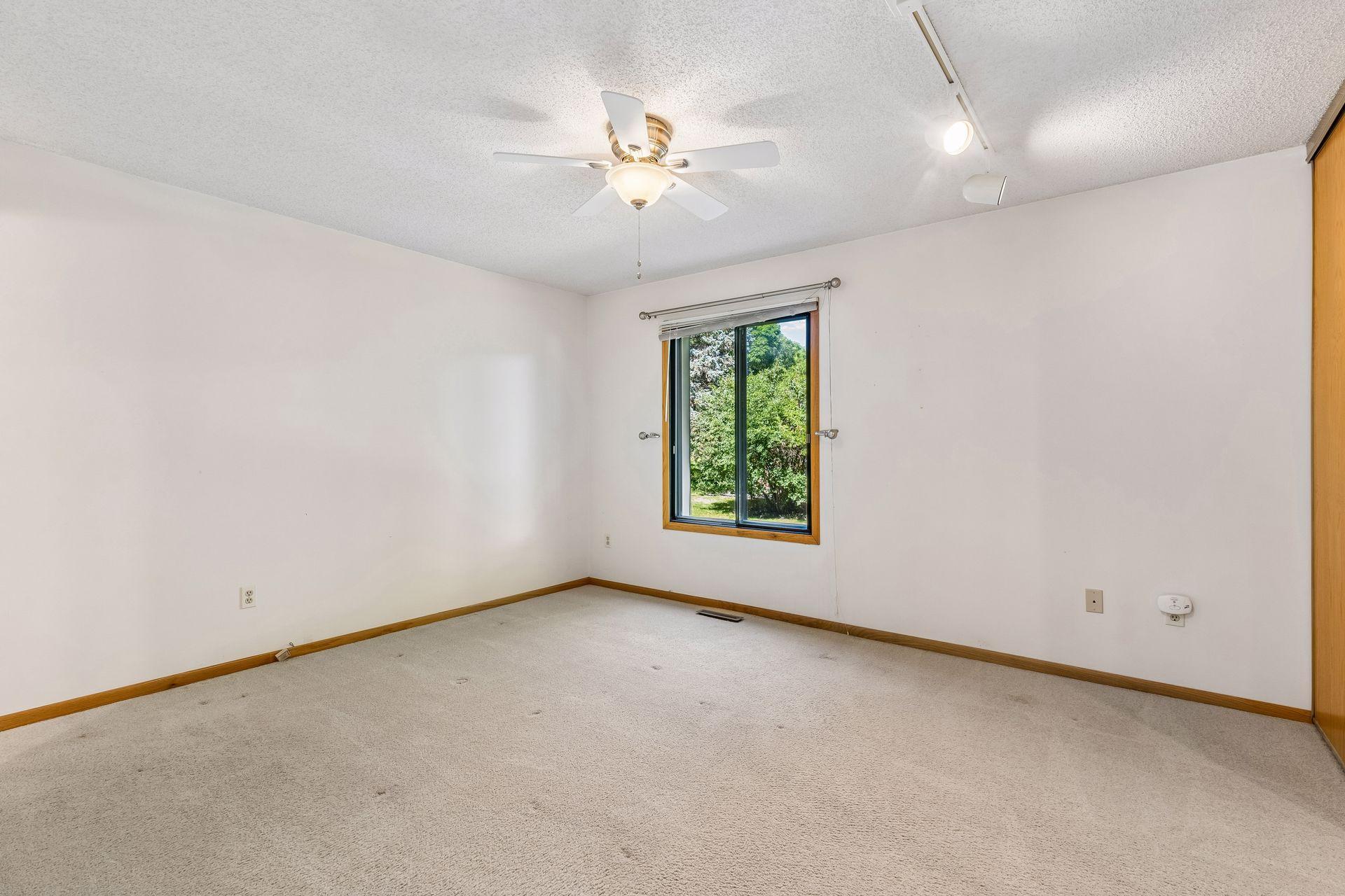View of Residential at 4515 Redwood Circle, Minnetonka MN 55345, Minnetonka (11 of 22) - Mike Wilen | Minnesota Team Real Estate