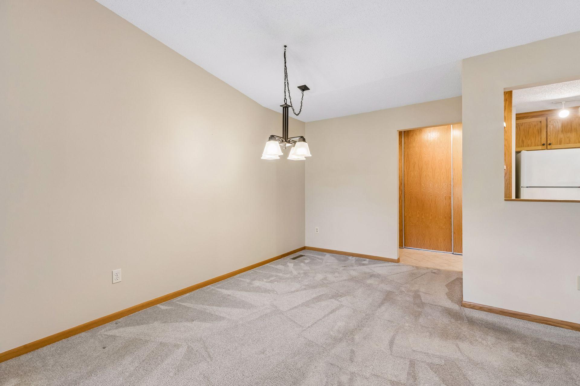 View of Residential at 4515 Redwood Circle, Minnetonka MN 55345, Minnetonka (7 of 22) - Mike Wilen | Minnesota Team Real Estate