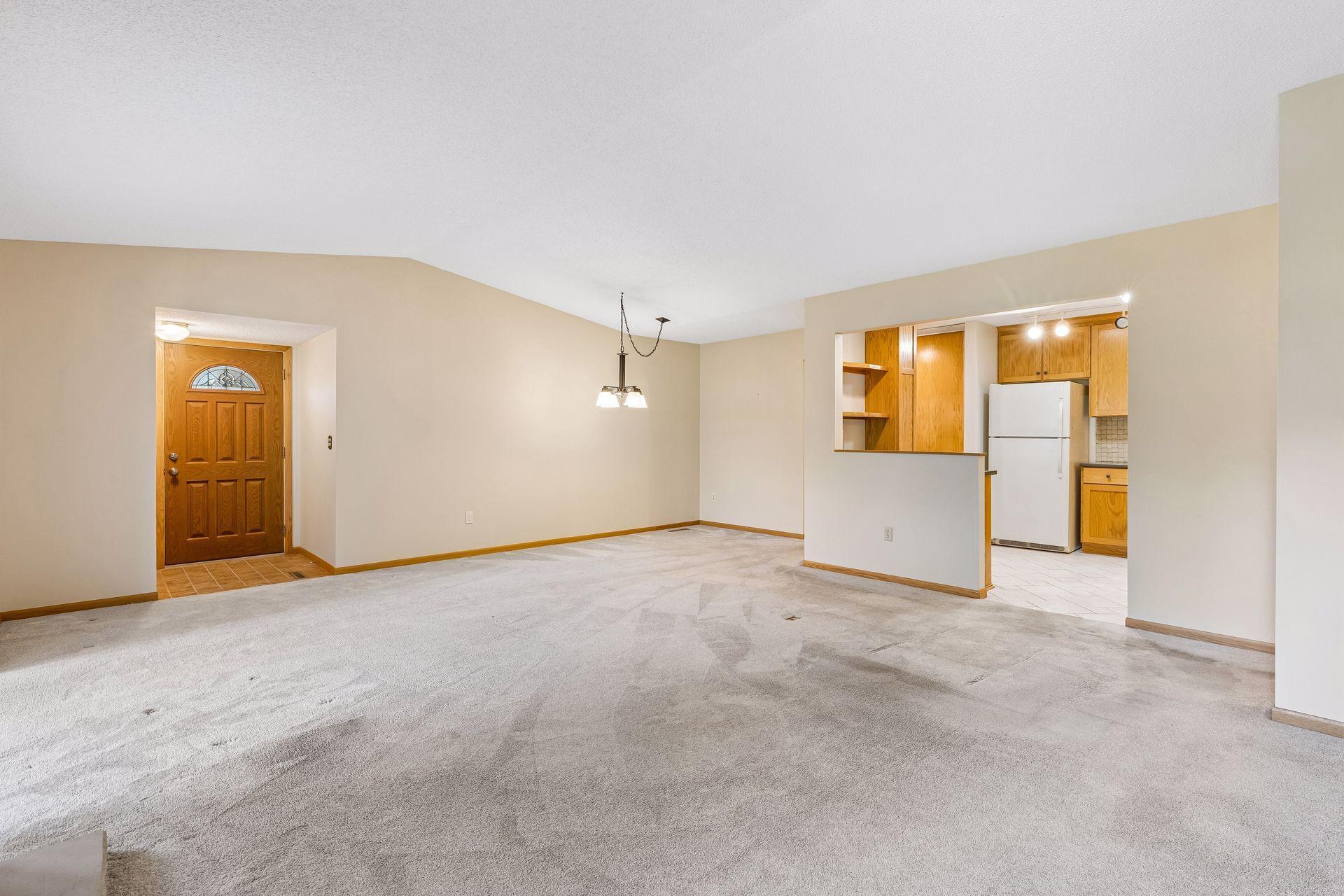 View of Residential at 4515 Redwood Circle, Minnetonka MN 55345, Minnetonka (6 of 22) - Mike Wilen | Minnesota Team Real Estate