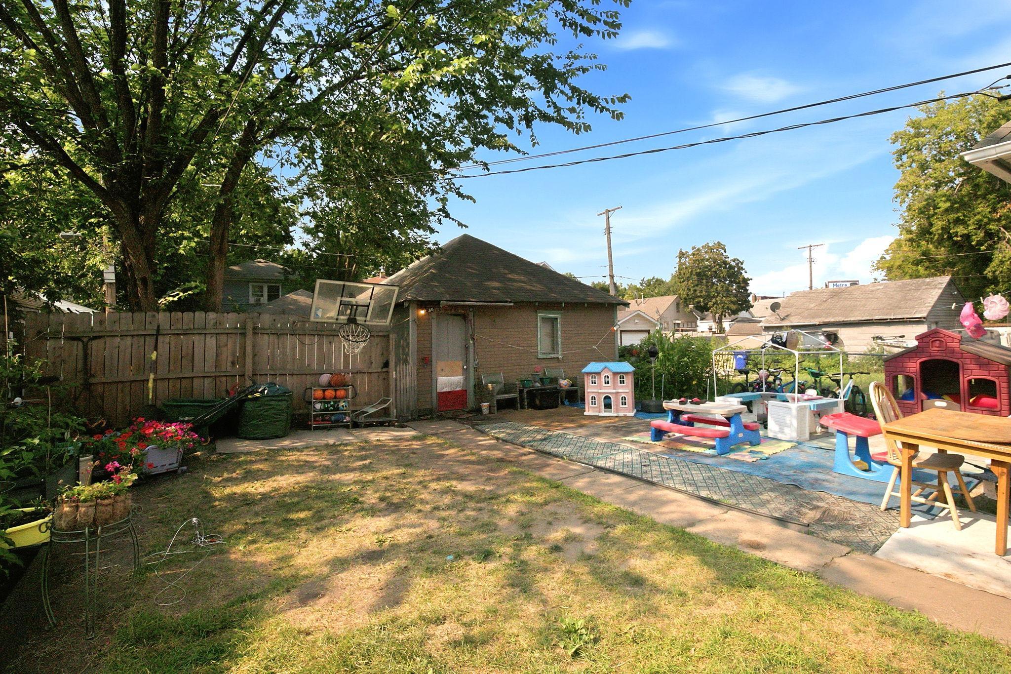 View of Residential Income at 852 Jessamine Avenue, Saint Paul MN 55106, Saint Paul (73 of 80) - Mike Wilen | Minnesota Team Real Estate