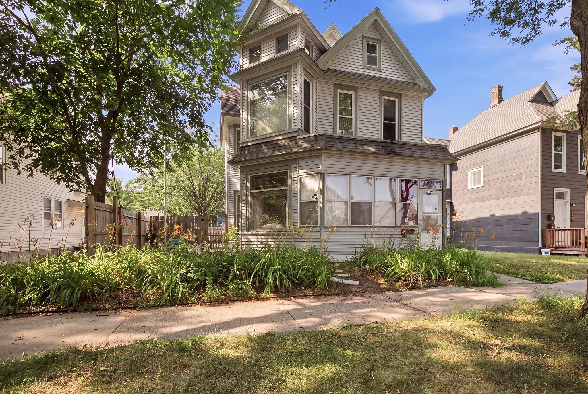 View of Residential Income at 852 Jessamine Avenue, Saint Paul MN 55106, Saint Paul (2 of 80) - Mike Wilen | Minnesota Team Real Estate
