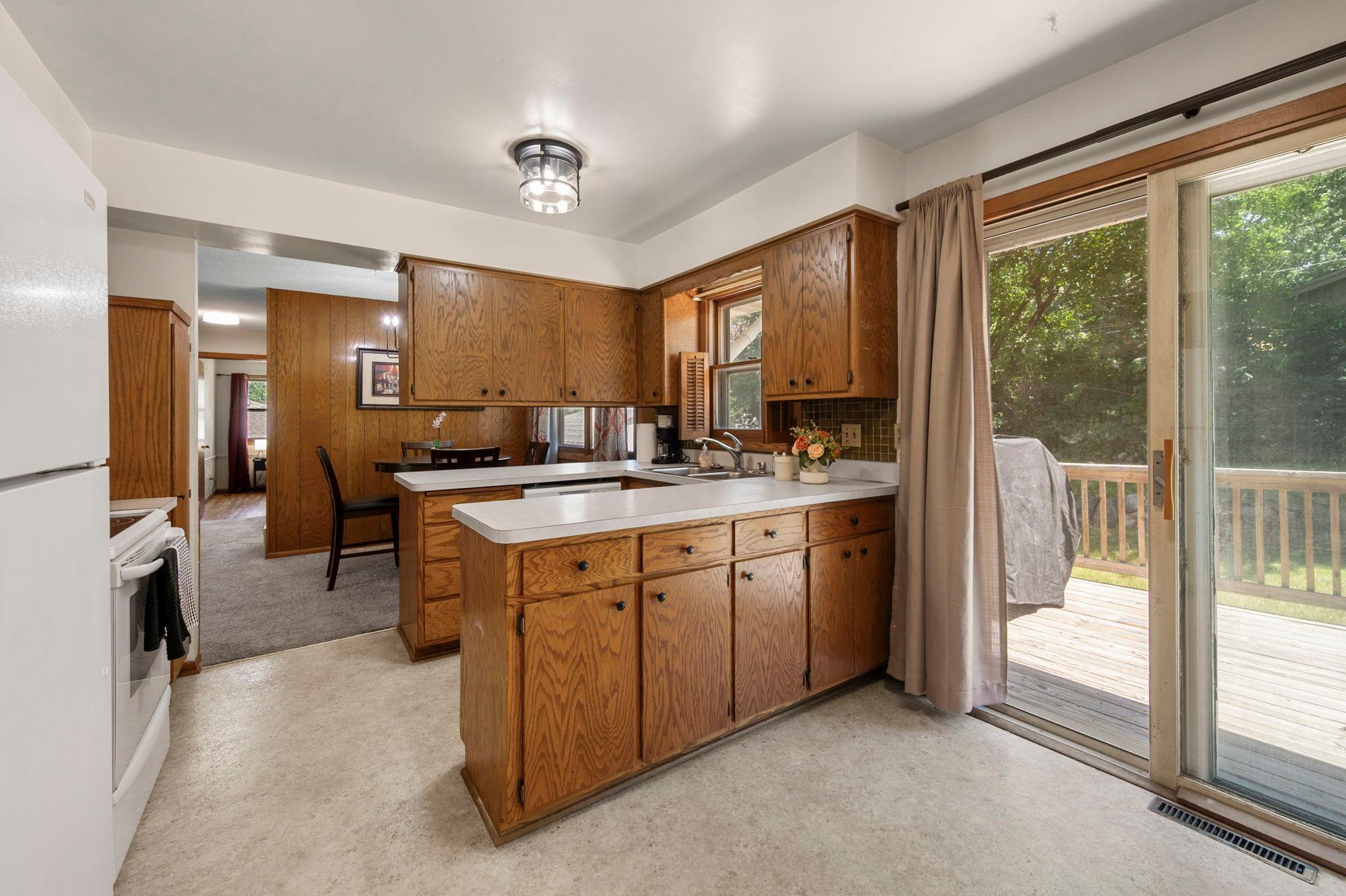 View of Residential at 10725 Rich Avenue, Bloomington MN 55437, Bloomington (6 of 25) - Mike Wilen | Minnesota Team Real Estate