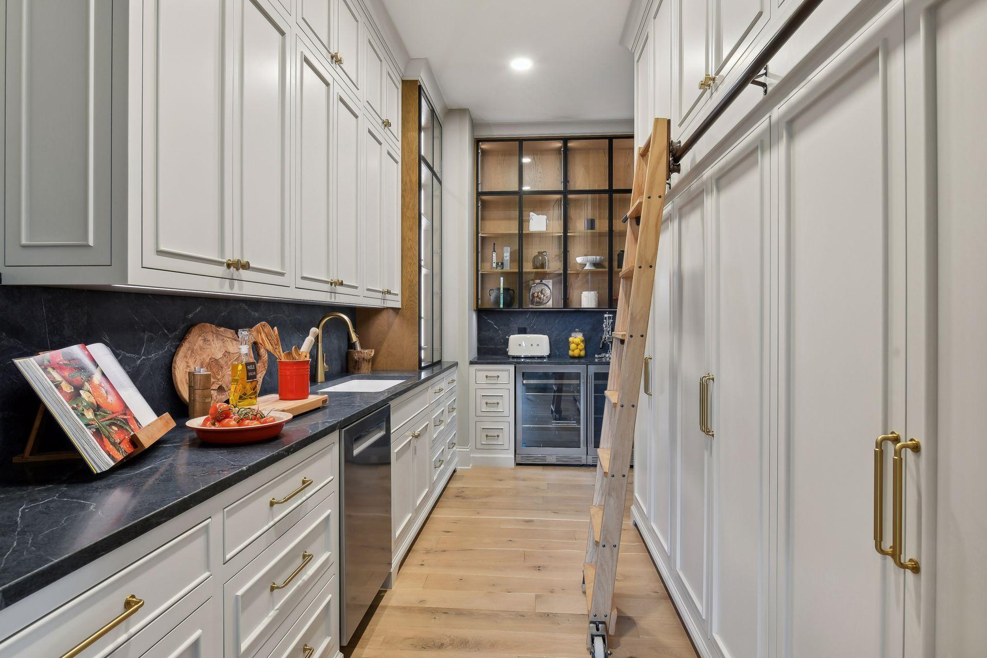View of Residential at 5404 Stauder Circle, Edina MN 55436, Edina (25 of 112) - Mike Wilen | Minnesota Team Real Estate