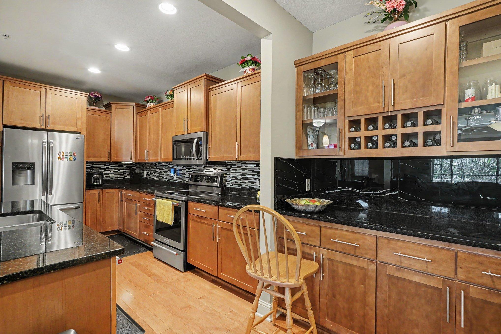 View of Residential at 14588 Florissant Path #5090, Apple Valley MN 55124, Apple Valley (8 of 27) - Mike Wilen | Minnesota Team Real Estate
