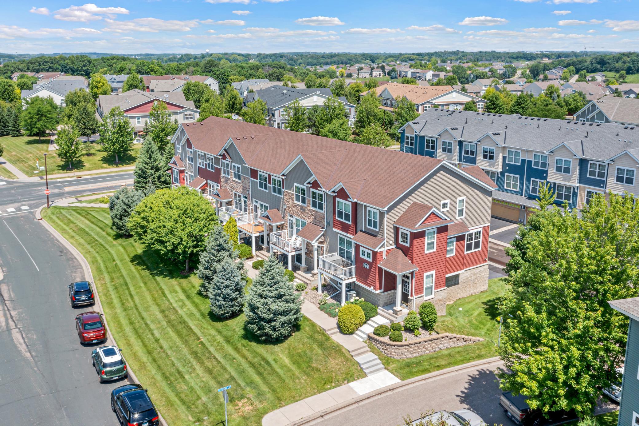 View of Residential at 1862 Colonial Lane #3, Chanhassen MN 55317, Chanhassen (33 of 33) - Mike Wilen | Minnesota Team Real Estate