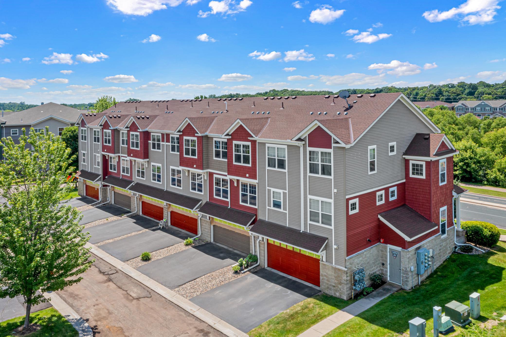 View of Residential at 1862 Colonial Lane #3, Chanhassen MN 55317, Chanhassen (17 of 33) - Mike Wilen | Minnesota Team Real Estate
