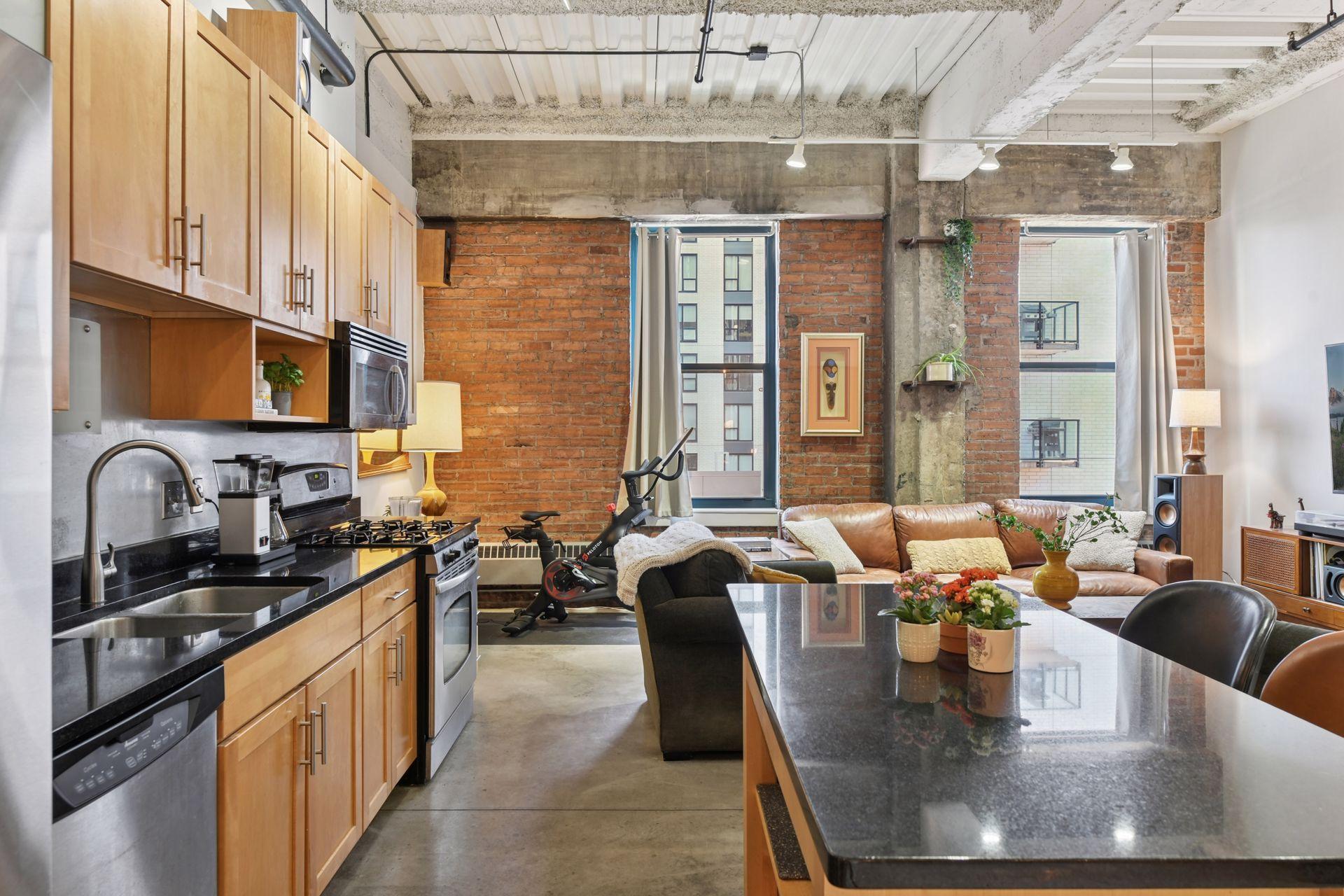 View of Residential at 250 Park Avenue #610, Minneapolis MN 55415, Minneapolis (3 of 38) - Mike Wilen | Minnesota Team Real Estate