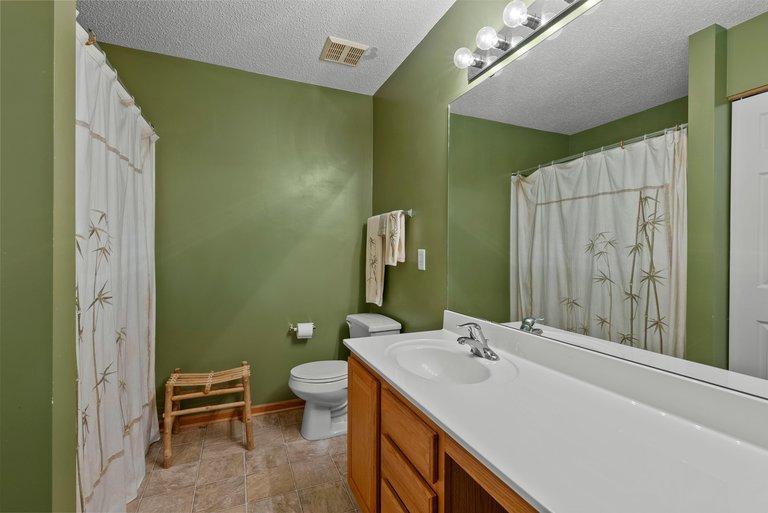 View of Residential at 657 Providence Drive, Shakopee MN 55379, Shakopee (17 of 24) - Mike Wilen | Minnesota Team Real Estate