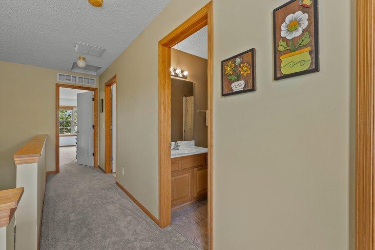 View of Residential at 657 Providence Drive, Shakopee MN 55379, Shakopee (12 of 24) - Mike Wilen | Minnesota Team Real Estate