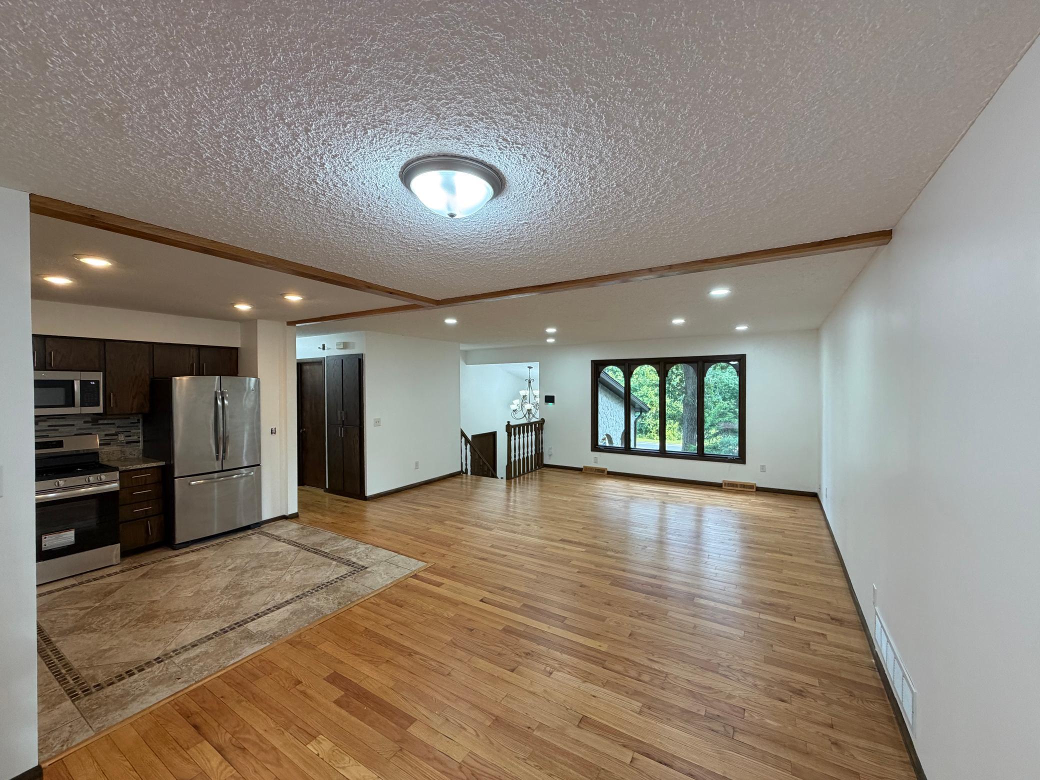 View of Residential at 404 Cimarron Road, Apple Valley MN 55124, Apple Valley (11 of 24) - Mike Wilen | Minnesota Team Real Estate