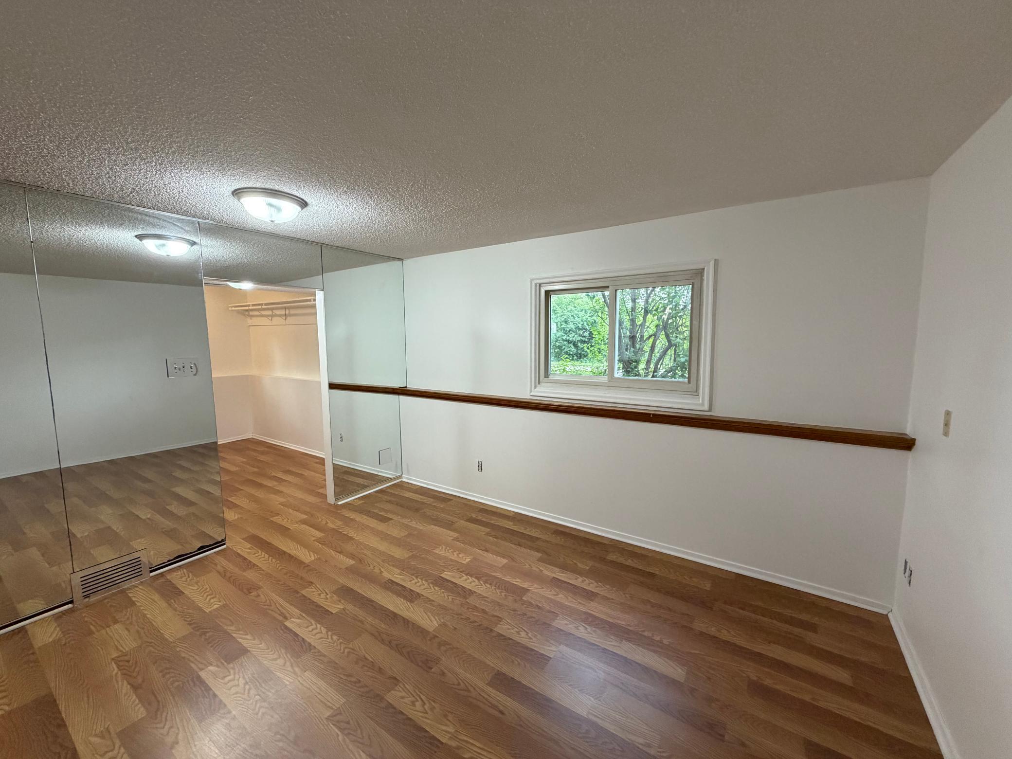 View of Residential at 404 Cimarron Road, Apple Valley MN 55124, Apple Valley (22 of 24) - Mike Wilen | Minnesota Team Real Estate