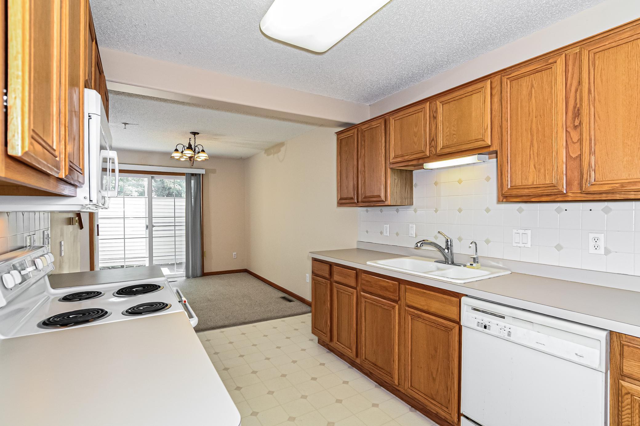 View of Residential at 2795 Ranchview Lane #12, Plymouth MN 55447, Plymouth (7 of 15) - Mike Wilen | Minnesota Team Real Estate