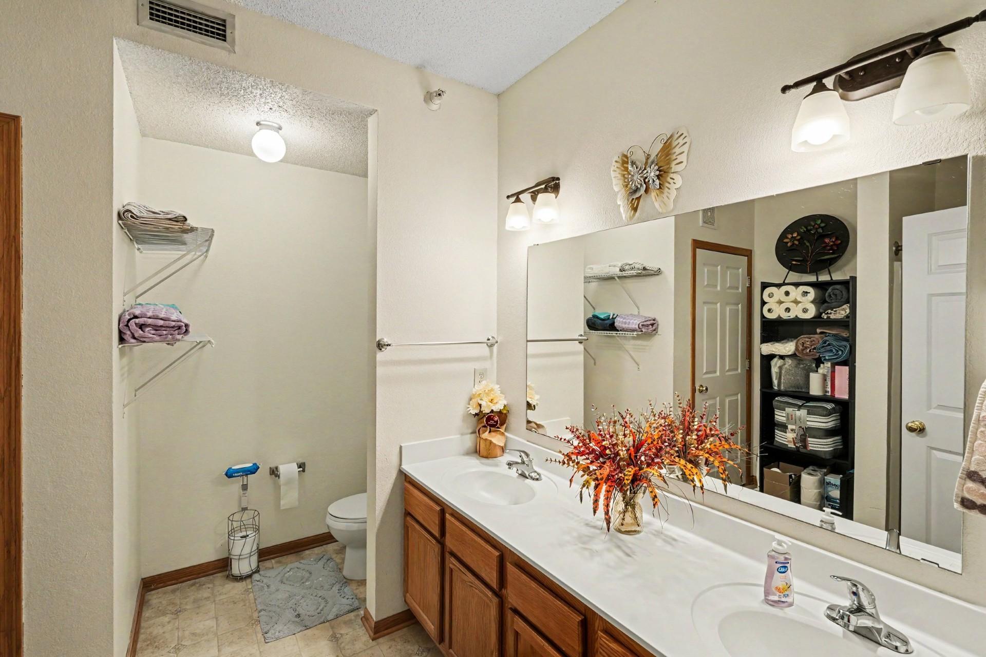 View of Residential at 1776 Maryland Avenue #201, Saint Paul MN 55106, Saint Paul (9 of 14) - Mike Wilen | Minnesota Team Real Estate