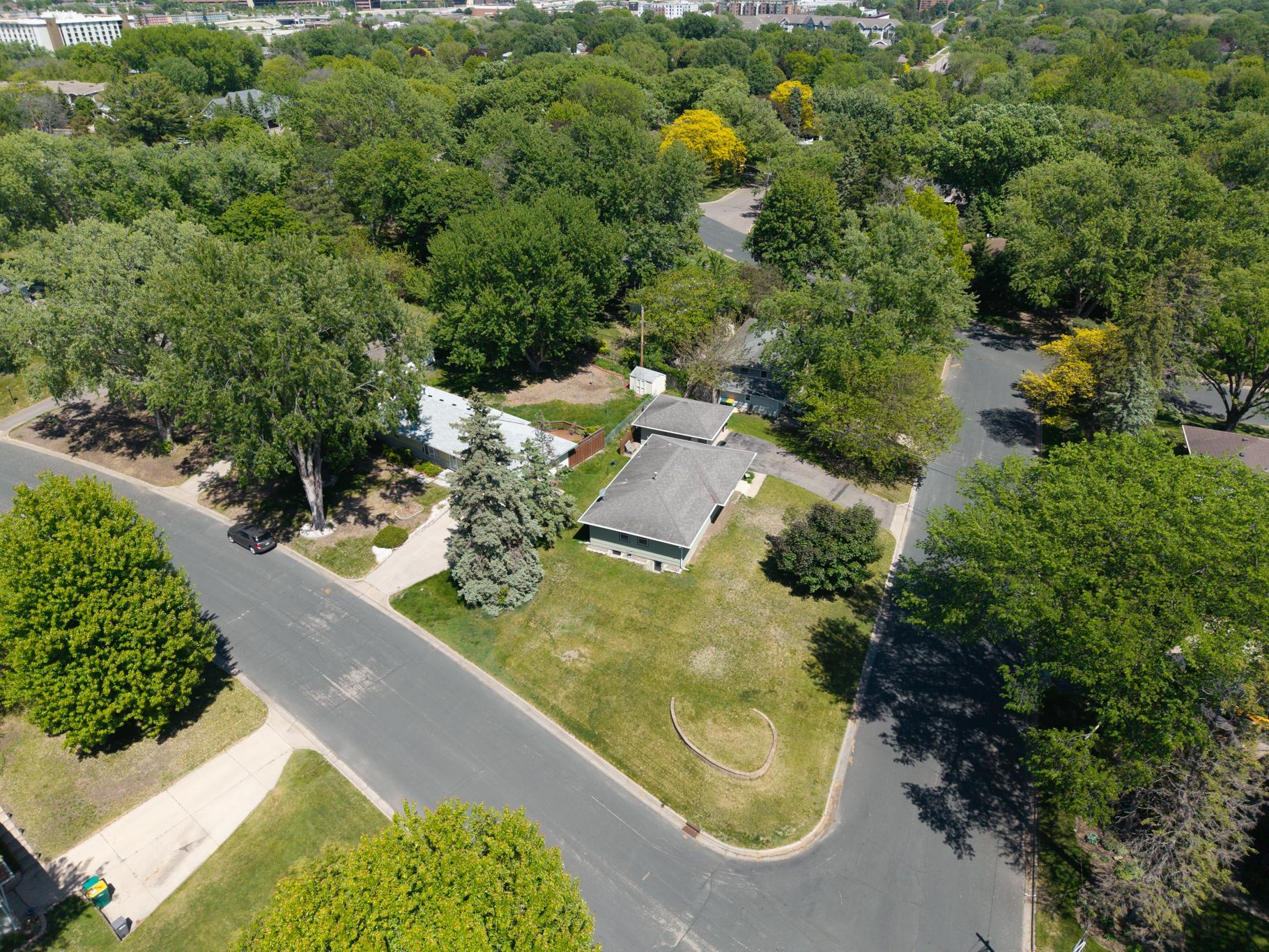 View of Residential at 3110 82nd Street, Bloomington MN 55431, Bloomington (33 of 35) - Mike Wilen | Minnesota Team Real Estate