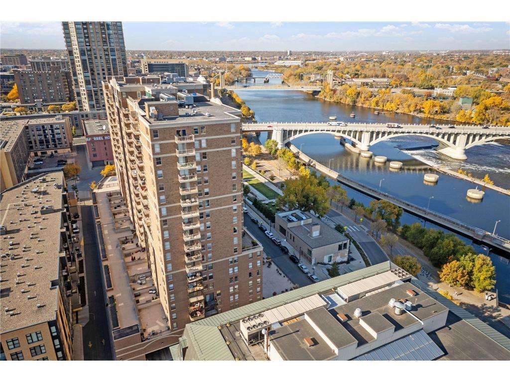View of Residential at 401 1st Street #1702, Minneapolis MN 55401, Minneapolis - Mike Wilen | Minnesota Team Real Estate