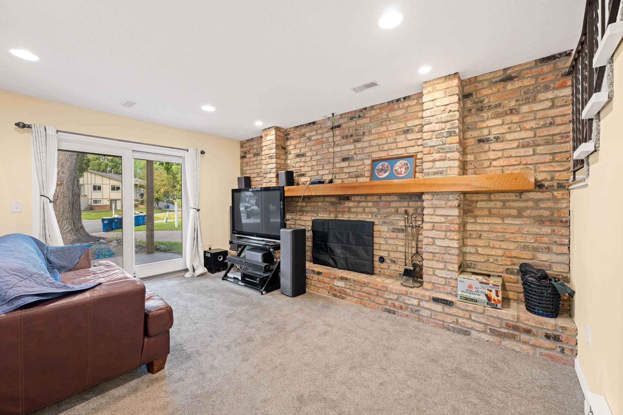 View of Residential at 7864 Yucca Lane, Maple Grove MN 55311, Maple Grove (11 of 24) - Mike Wilen | Minnesota Team Real Estate