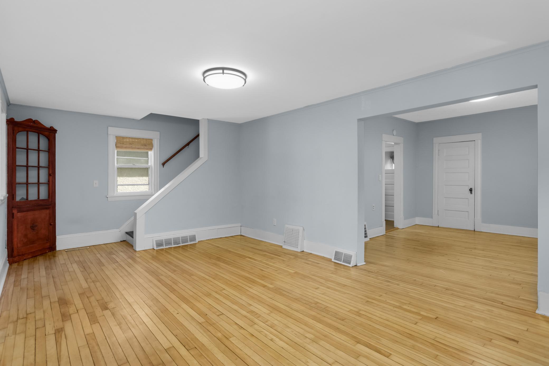 View of Residential at 4231 Wentworth Avenue, Minneapolis MN 55409, Minneapolis (6 of 41) - Mike Wilen | Minnesota Team Real Estate