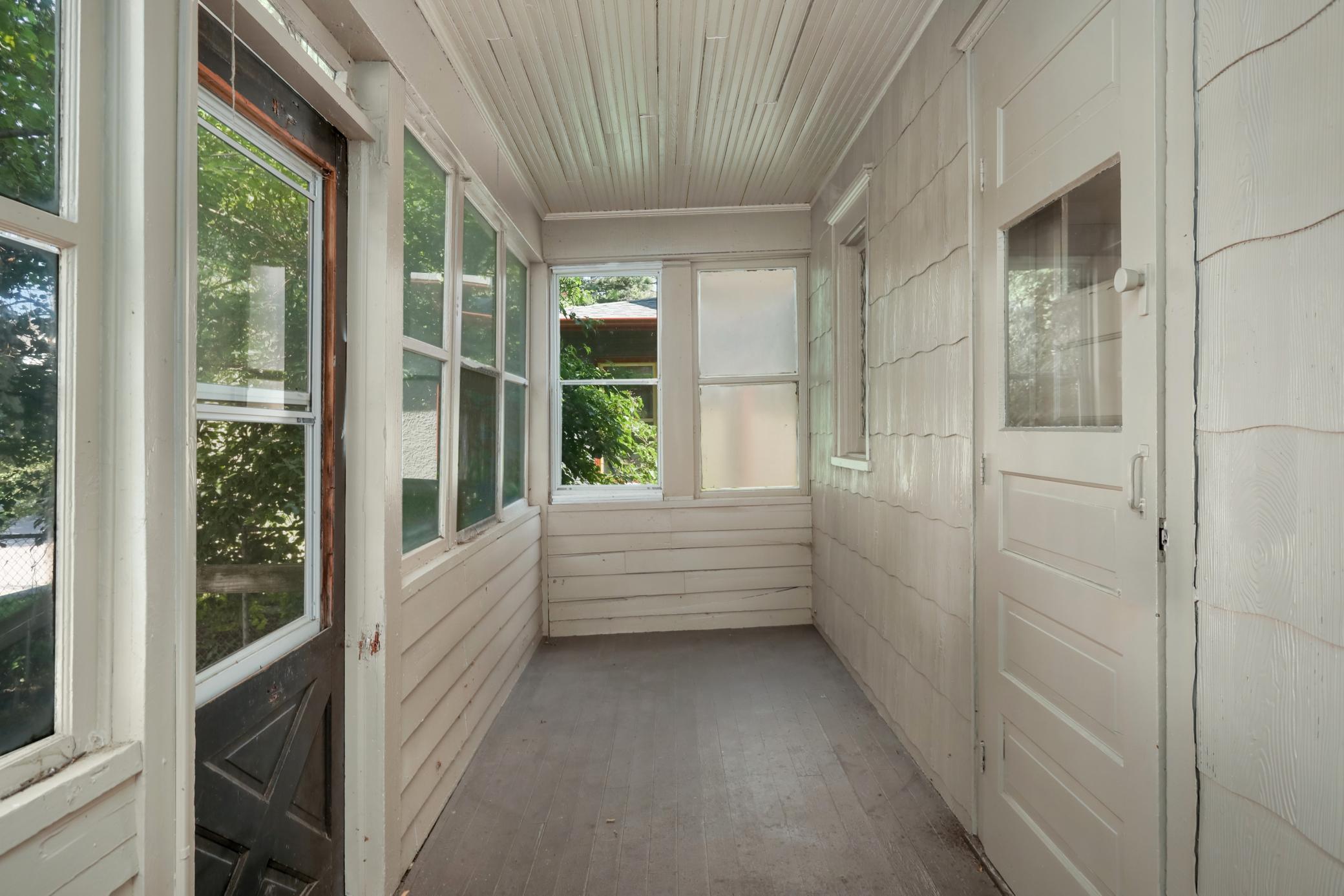View of Residential at 4231 Wentworth Avenue, Minneapolis MN 55409, Minneapolis (15 of 41) - Mike Wilen | Minnesota Team Real Estate