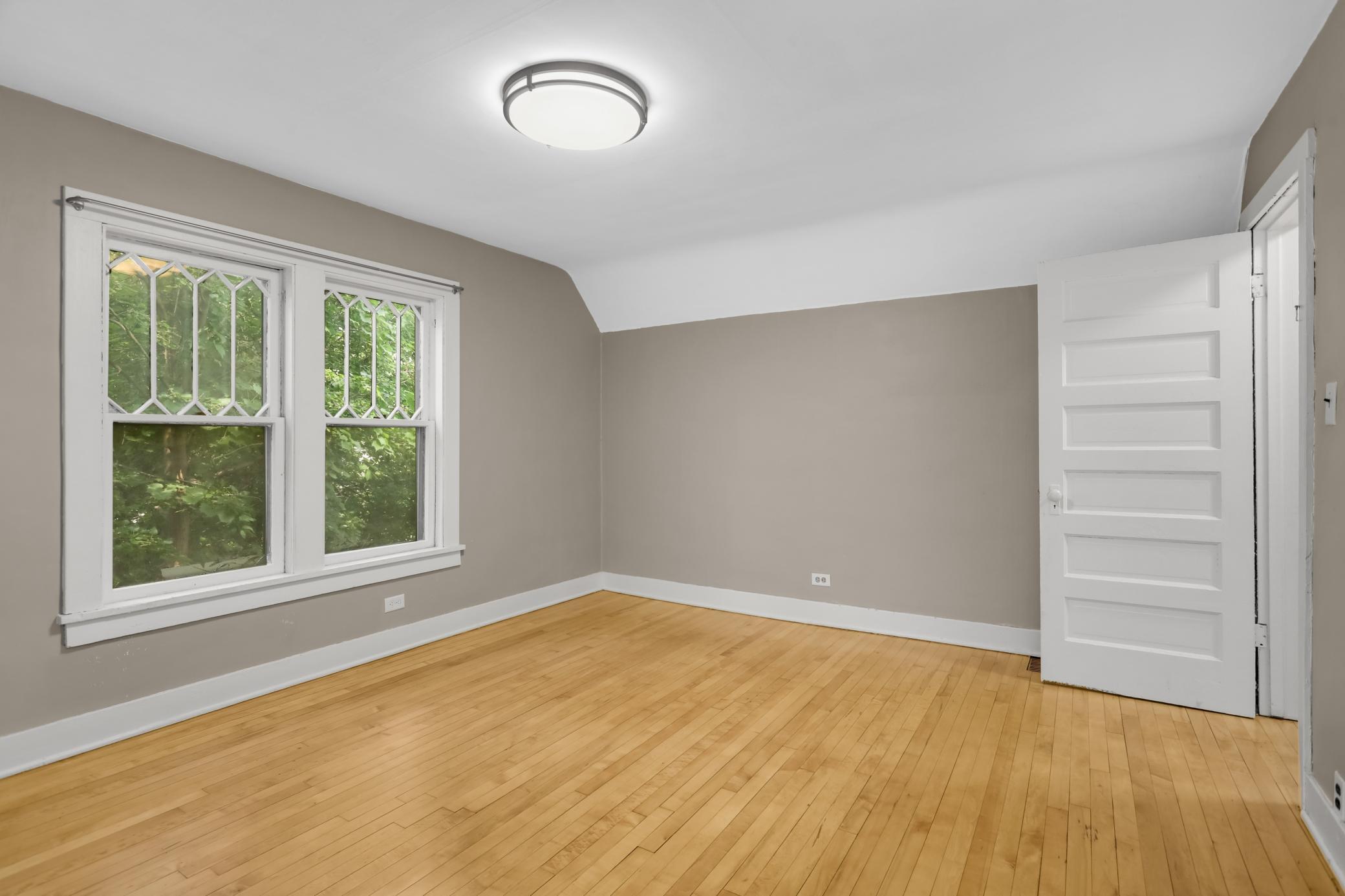 View of Residential at 4231 Wentworth Avenue, Minneapolis MN 55409, Minneapolis (20 of 41) - Mike Wilen | Minnesota Team Real Estate