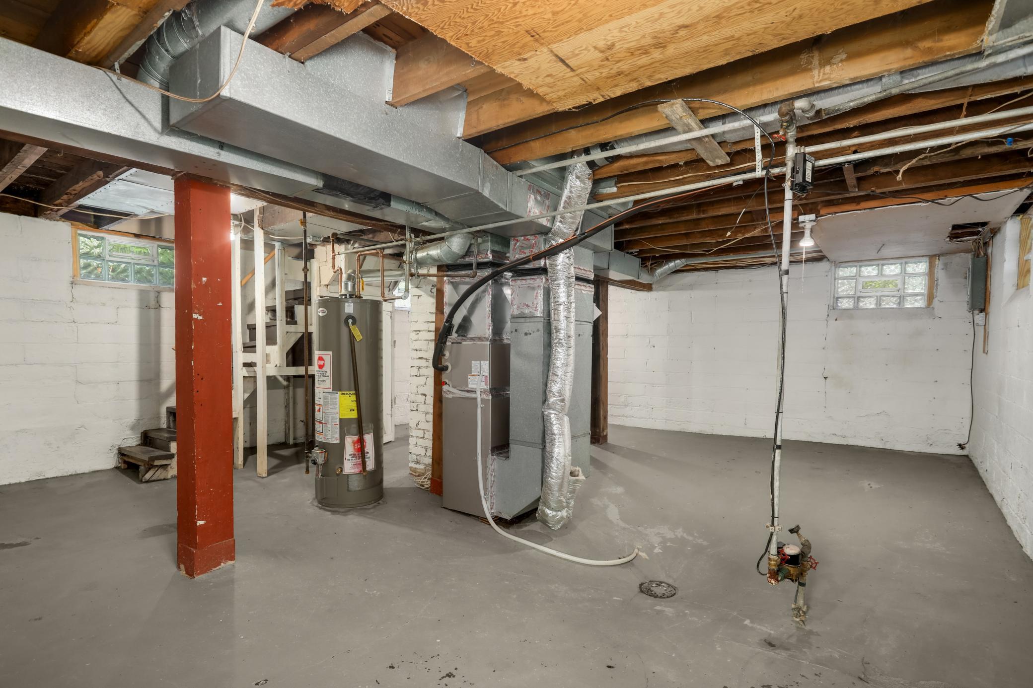 View of Residential at 4231 Wentworth Avenue, Minneapolis MN 55409, Minneapolis (24 of 41) - Mike Wilen | Minnesota Team Real Estate