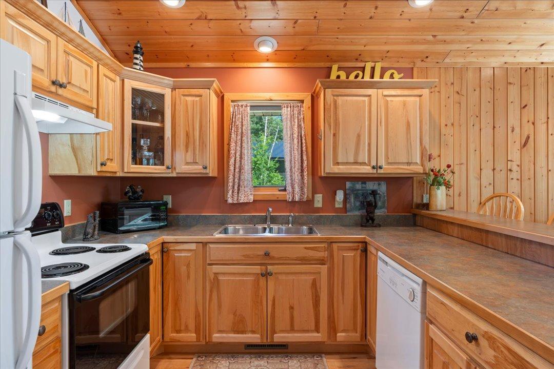 View of Residential at 31434 Lakeside Avenue, Pequot Lakes MN 56472, Pequot Lakes (20 of 53) - Mike Wilen | Minnesota Team Real Estate