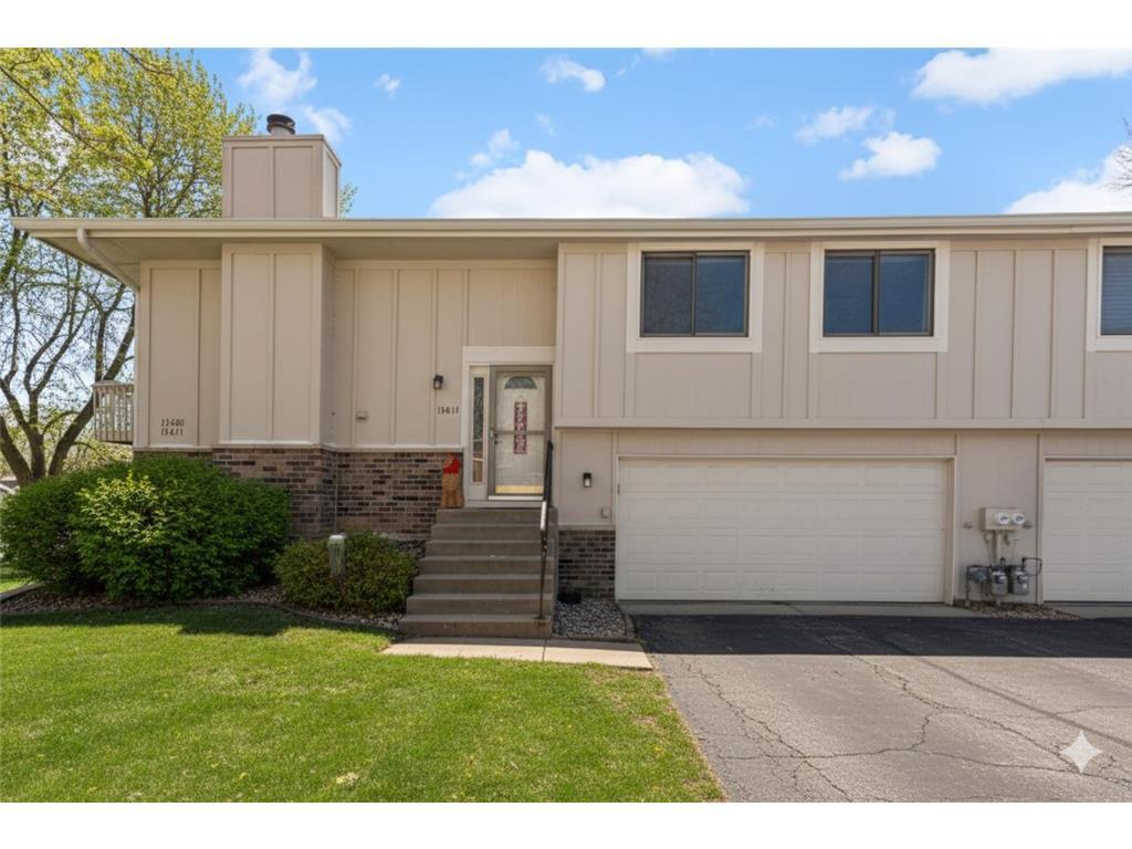 View of Residential at 13611 86th Avenue, Maple Grove MN 55369, Maple Grove - Mike Wilen | Minnesota Team Real Estate