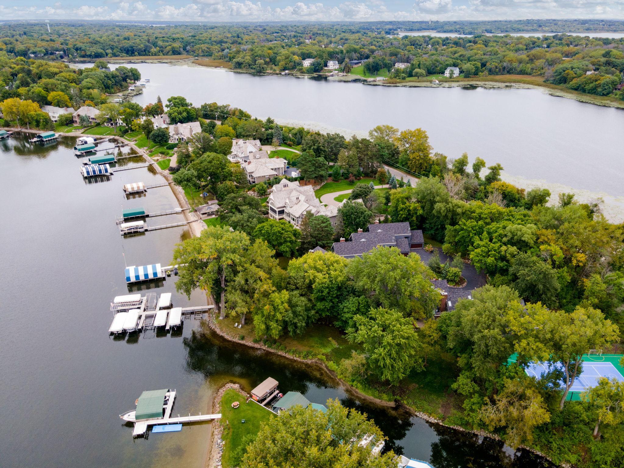 View of Residential at 6658 Smithtown Road, Excelsior MN 55331, Excelsior (42 of 51) - Mike Wilen | Minnesota Team Real Estate