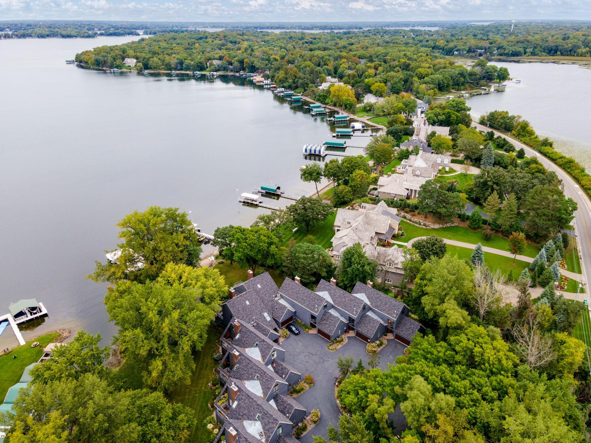 View of Residential at 6658 Smithtown Road, Excelsior MN 55331, Excelsior (41 of 51) - Mike Wilen | Minnesota Team Real Estate
