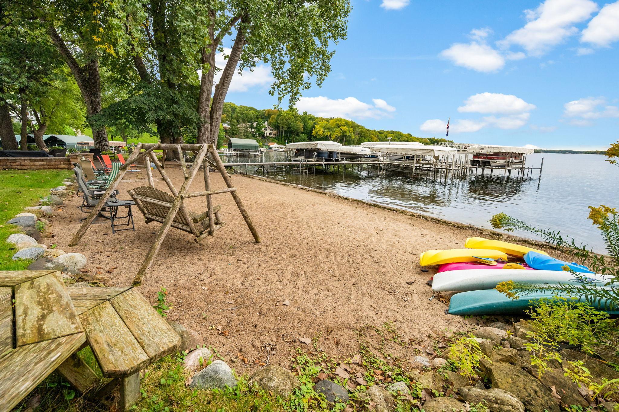 View of Residential at 6658 Smithtown Road, Excelsior MN 55331, Excelsior (36 of 51) - Mike Wilen | Minnesota Team Real Estate