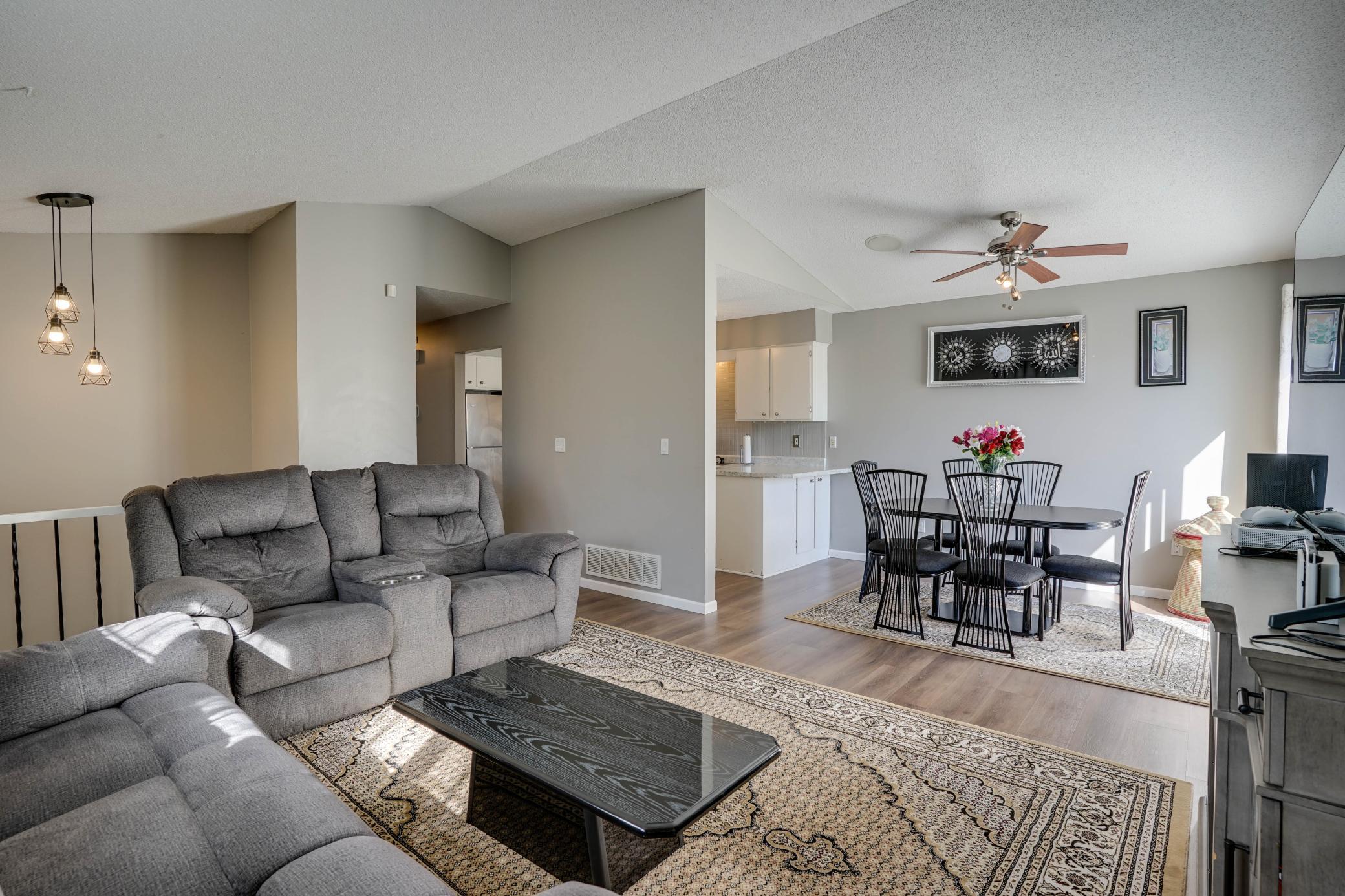 View of Residential at 15865 Griffon Path, Apple Valley MN 55124, Apple Valley (4 of 14) - Mike Wilen | Minnesota Team Real Estate