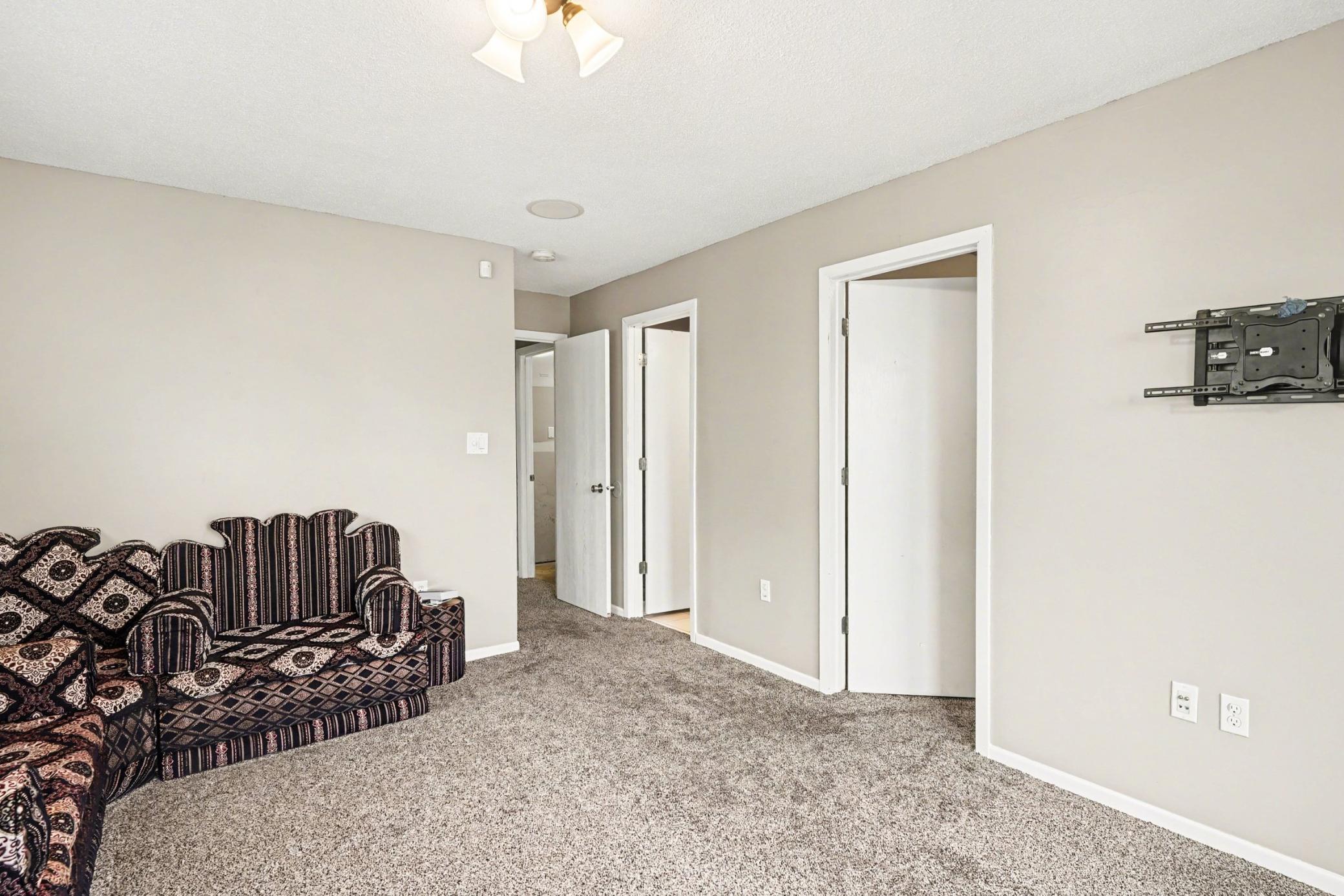 View of Residential at 15865 Griffon Path, Apple Valley MN 55124, Apple Valley (10 of 14) - Mike Wilen | Minnesota Team Real Estate