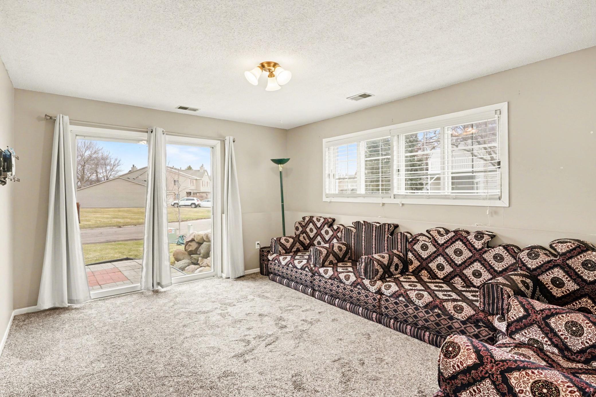 View of Residential at 15865 Griffon Path, Apple Valley MN 55124, Apple Valley (11 of 14) - Mike Wilen | Minnesota Team Real Estate