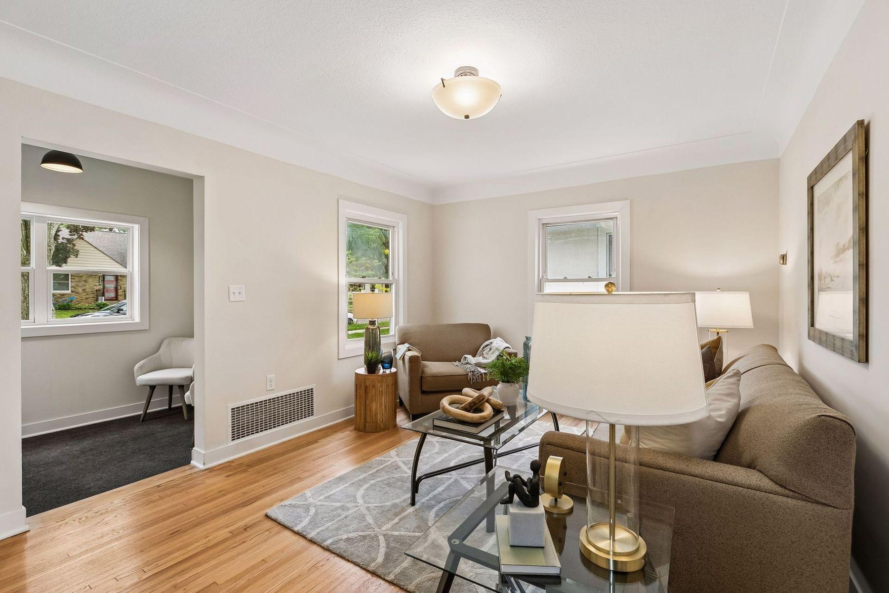 View of Residential at 3243 Washburn Avenue, Minneapolis MN 55412, Minneapolis (9 of 30) - Mike Wilen | Minnesota Team Real Estate