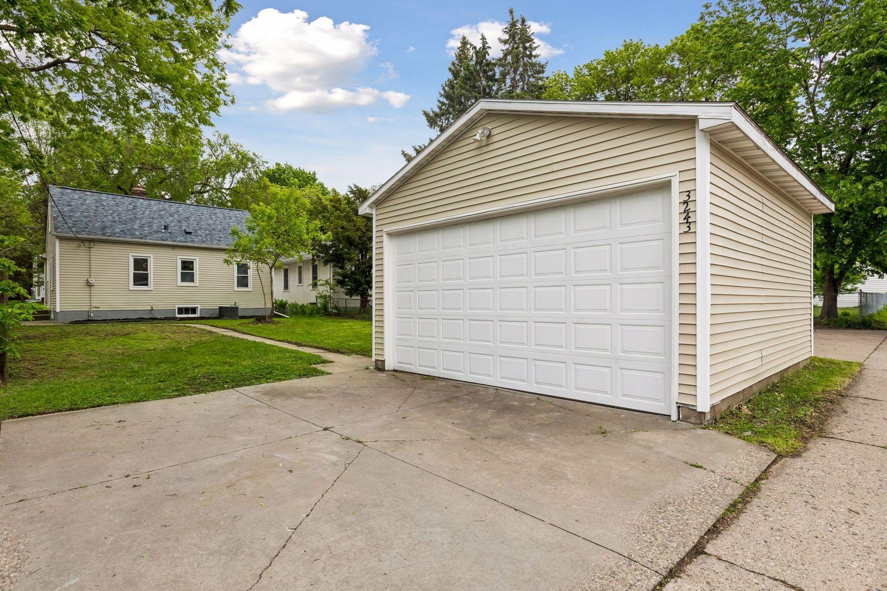 View of Residential at 3243 Washburn Avenue, Minneapolis MN 55412, Minneapolis (30 of 30) - Mike Wilen | Minnesota Team Real Estate