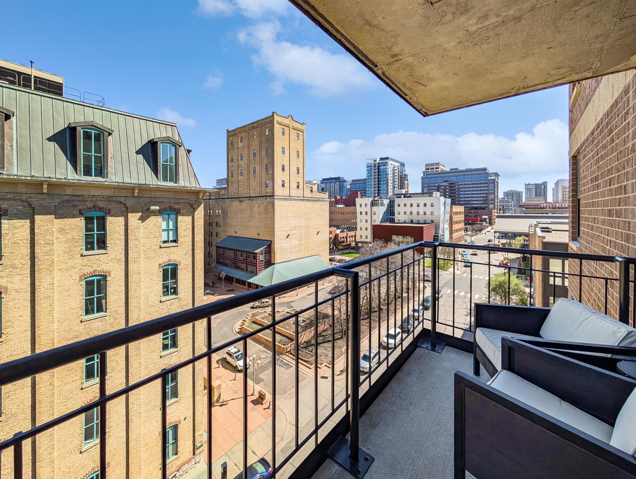 View of Residential at 401 1st Street #601, Minneapolis MN 55401, Minneapolis (36 of 53) - Mike Wilen | Minnesota Team Real Estate