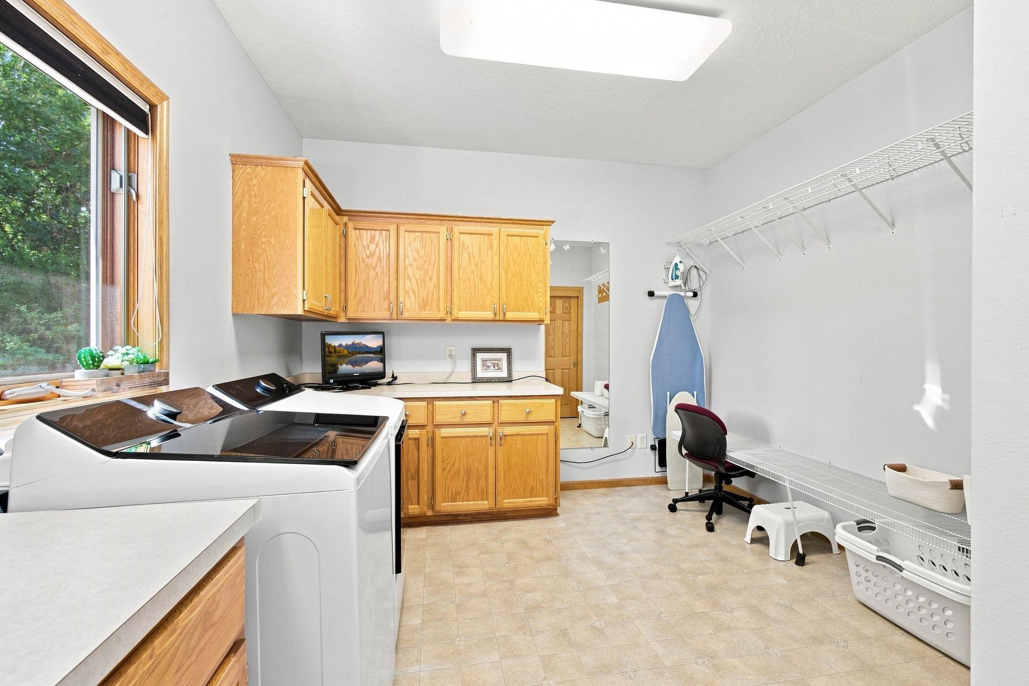 View of Residential at 18129 Jarl Court, Lakeville MN 55044, Lakeville (32 of 69) - Mike Wilen | Minnesota Team Real Estate