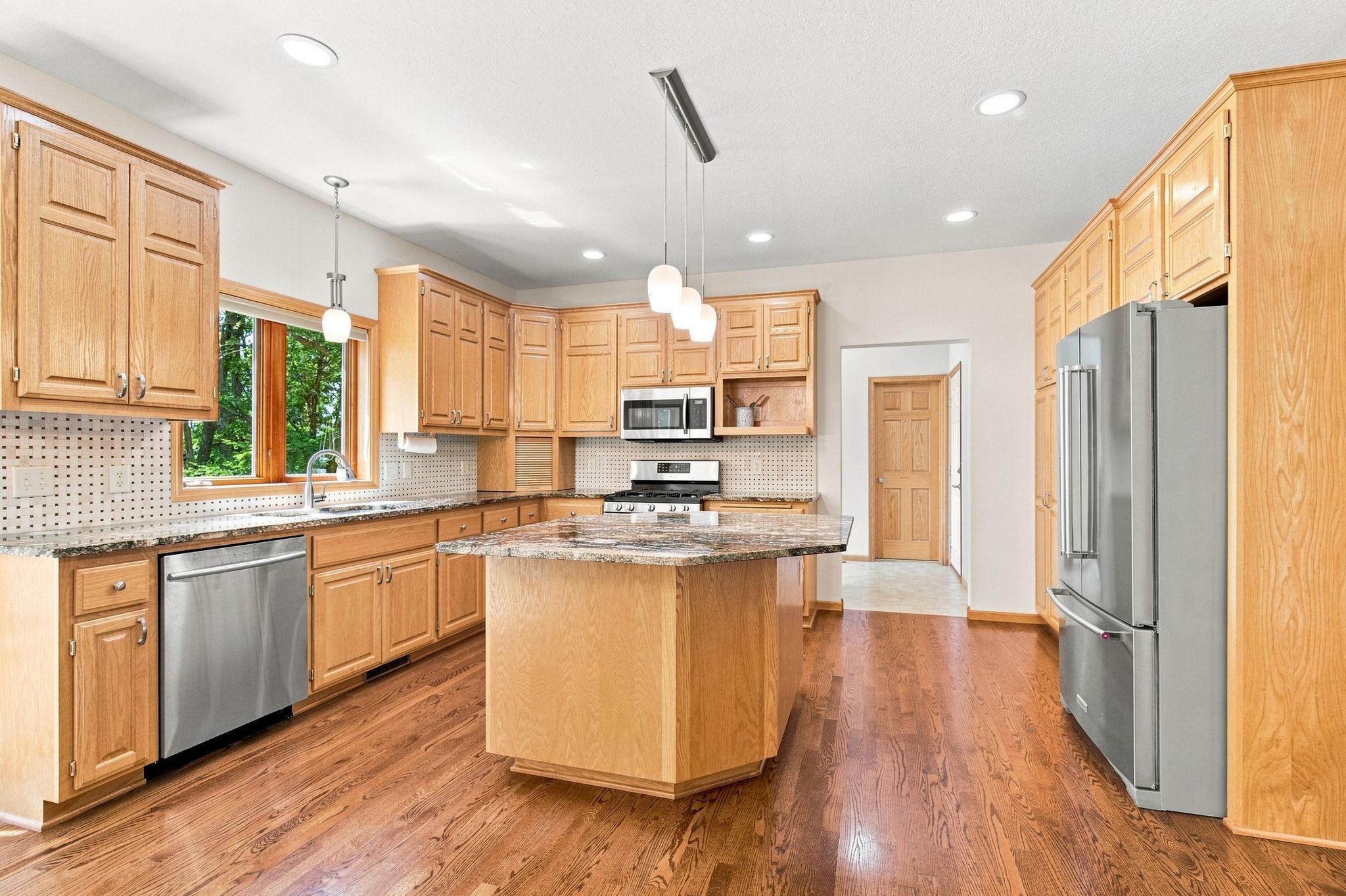 View of Residential at 18129 Jarl Court, Lakeville MN 55044, Lakeville (23 of 69) - Mike Wilen | Minnesota Team Real Estate