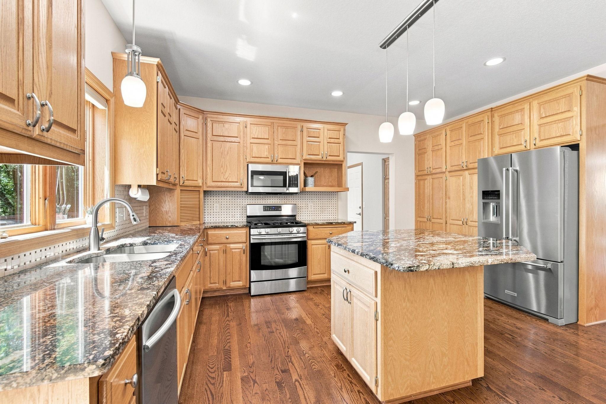 View of Residential at 18129 Jarl Court, Lakeville MN 55044, Lakeville (22 of 69) - Mike Wilen | Minnesota Team Real Estate