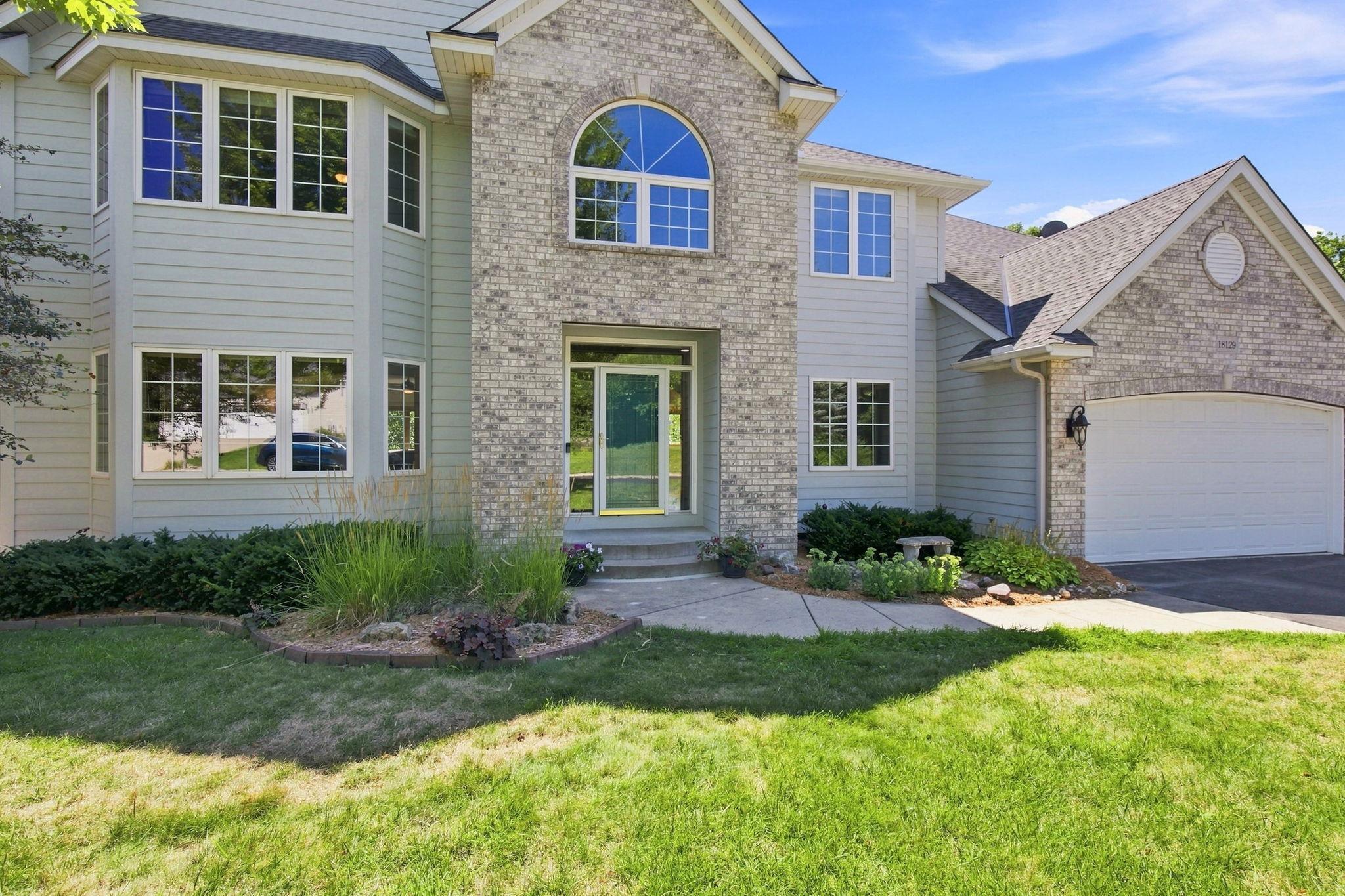 View of Residential at 18129 Jarl Court, Lakeville MN 55044, Lakeville (7 of 69) - Mike Wilen | Minnesota Team Real Estate
