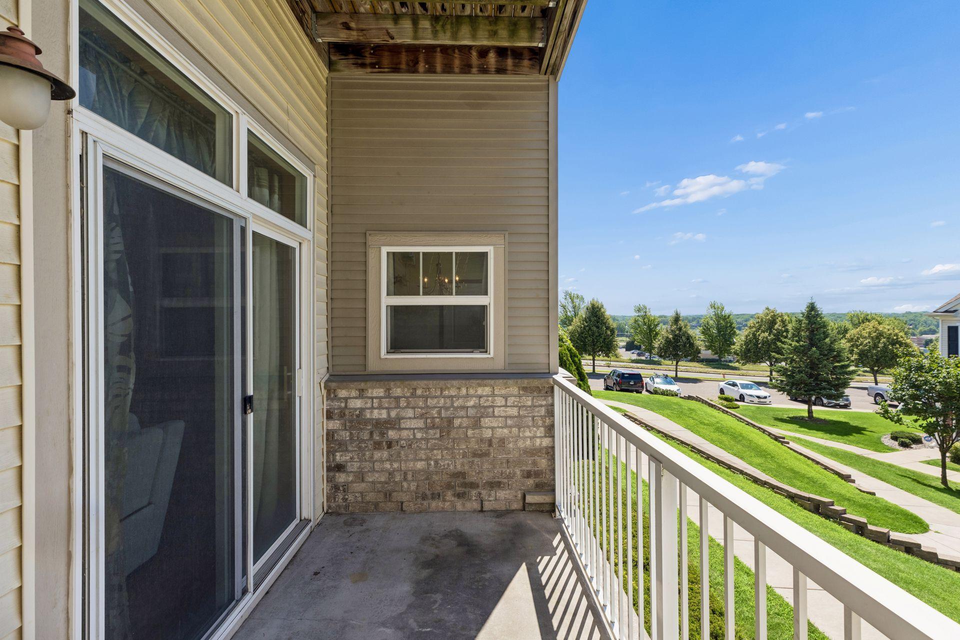 View of Residential at 1244 County Road D #102, Maplewood MN 55109, Maplewood (15 of 19) - Mike Wilen | Minnesota Team Real Estate