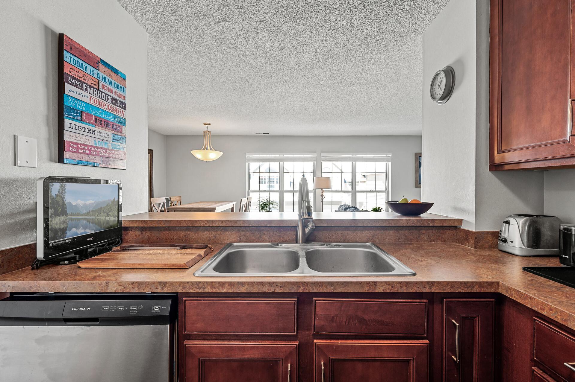 View of Residential at 6020 Chasewood Parkway #203, Minnetonka MN 55343, Minnetonka (3 of 28) - Mike Wilen | Minnesota Team Real Estate